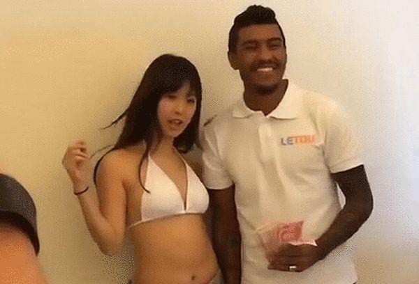 年轻时的女友