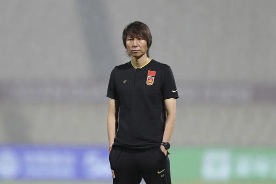 女人和拘做爰正片视频